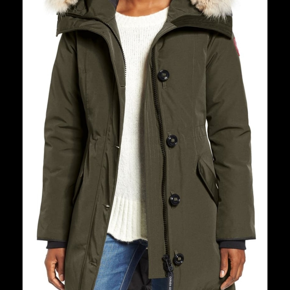 ISO Rossclair military green or blk